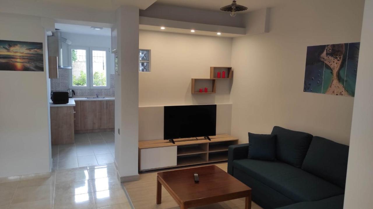Evelina'S Studio Αρτέμιδα Εξωτερικό φωτογραφία